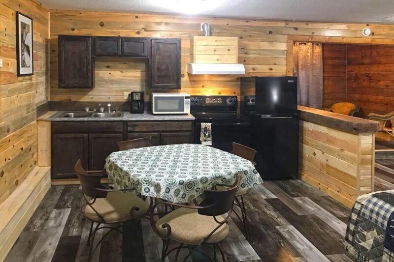 Alpine Trails Rv Park Villa South Fork Exterior photo